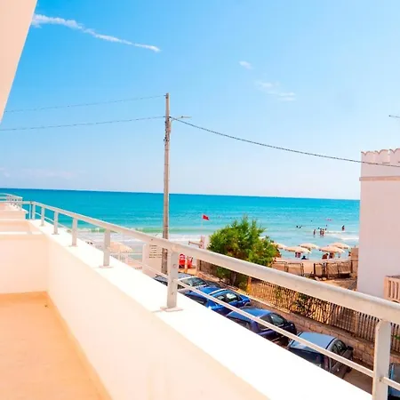 Hébergement de vacances A Un Passo Dal Mare *